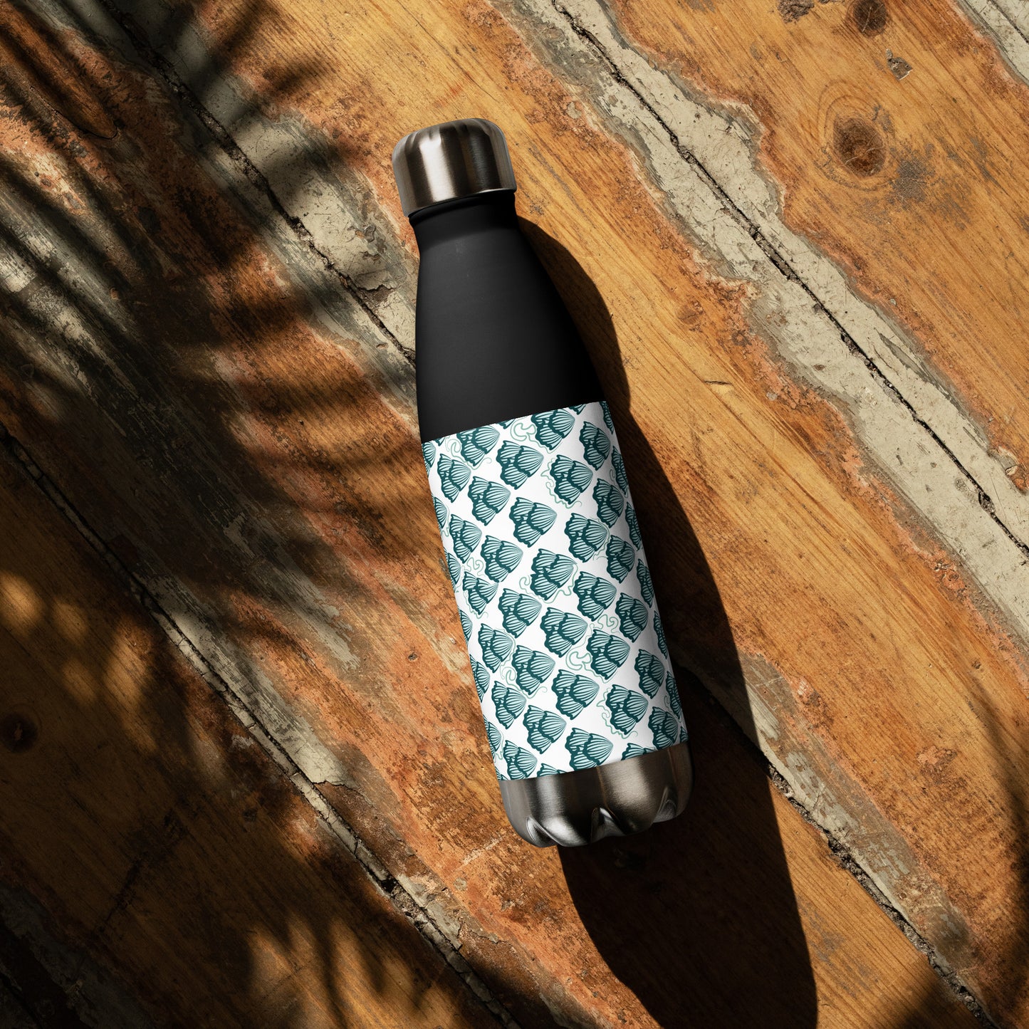 Stainless steel water bottle